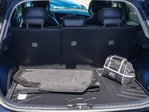 New 2025 Kia Niro Wave w/ Wave Preserve Package image 30
