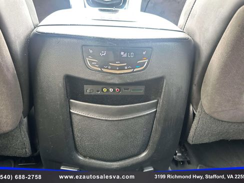 Used 2016 Cadillac Escalade ESV Platinum AWD/4WD image 19