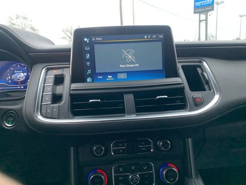 Used 2024 Chevrolet Tahoe Premier w/ Premium Package 2 image 25