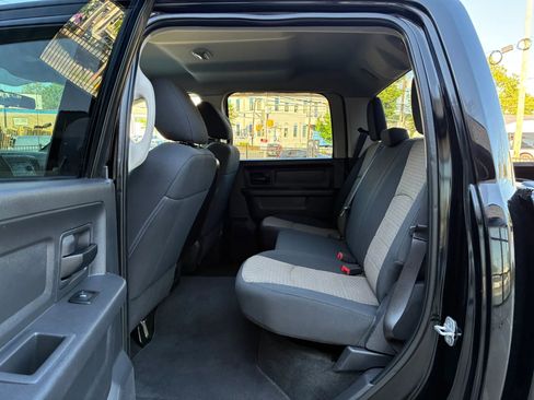 Used 2012 RAM 1500 Express w/ ST Popular Equipment Group AWD/4WD image 12