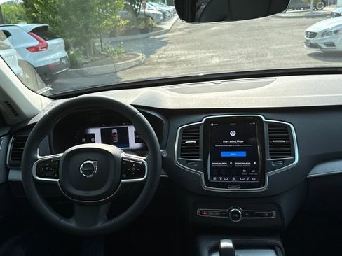 Certified 2023 Volvo XC90 B5 Core w/ Protection Package Premier AWD/4WD image 24
