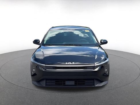 Used 2025 Kia K4 FWD image 3