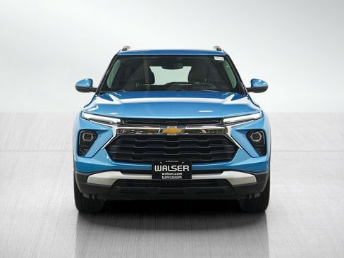 Used 2025 Chevrolet TrailBlazer LT w/ Convenience Package AWD/4WD image 8