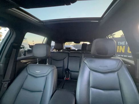 Used 2024 Cadillac XT6 Luxury image 14