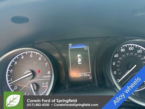 Used 2021 Toyota Camry SE image 8