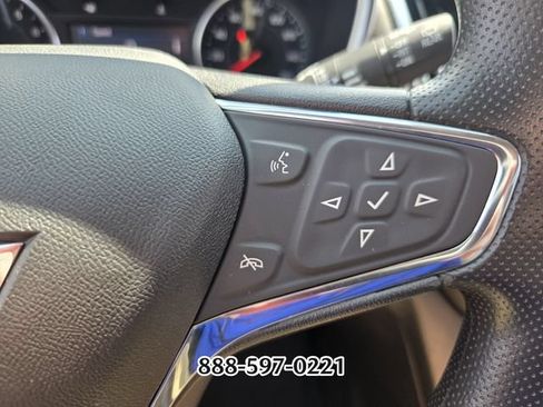 Used 2020 Chevrolet Equinox LT w/ LPO, Cargo Package FWD image 27