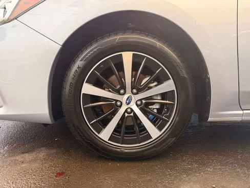 Used 2019 Subaru Impreza 2.0i Premium AWD/4WD image 8