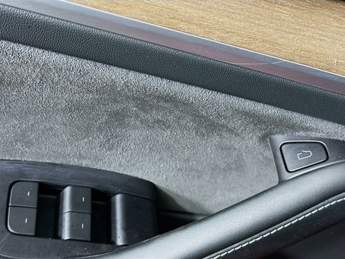 Used 2023 Tesla Model Y Long Range image 15