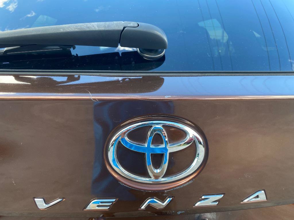 Used 2009 Toyota Venza w/ Convenience Pkg FWD image 39