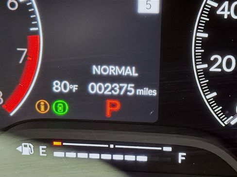 Used 2025 Honda Civic Sport image 19