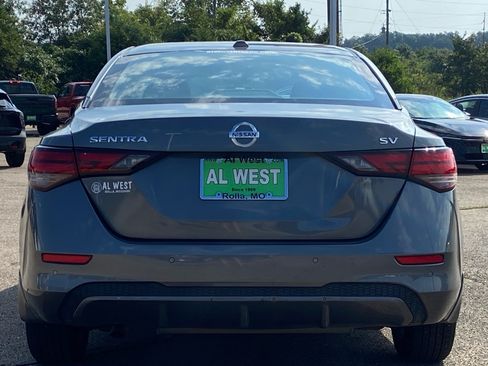 Used 2020 Nissan Sentra SV w/ Trunk Package FWD image 4