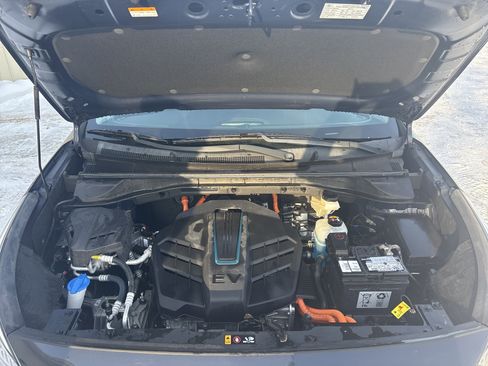 Used 2020 Kia Niro EX Premium w/ Cold Weather Package image 13