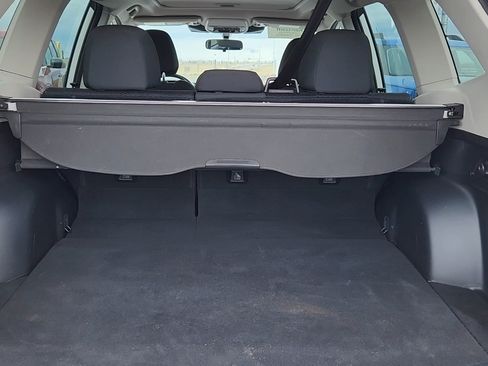Used 2022 Subaru Forester Premium AWD/4WD image 20