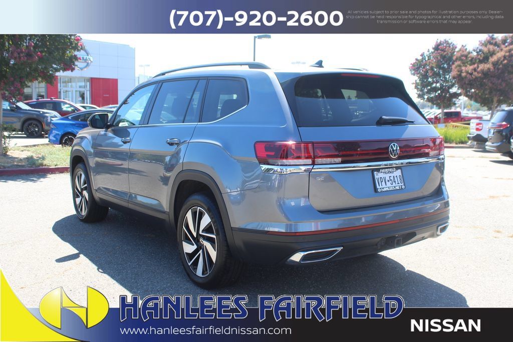 Used 2025 Volkswagen Atlas SE FWD image 9