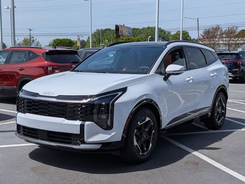 New 2026 Kia Sportage SX FWD image 7