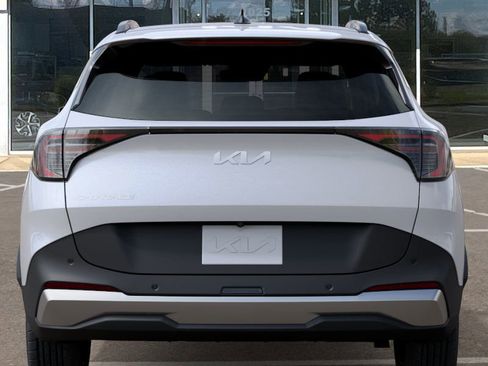 New 2026 Kia Sportage EX image 13