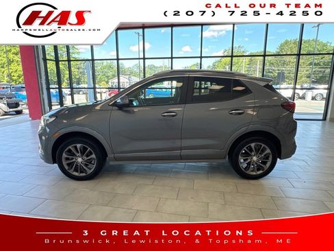 Used 2020 Buick Encore GX Select w/ Sport Touring Package AWD/4WD image 2