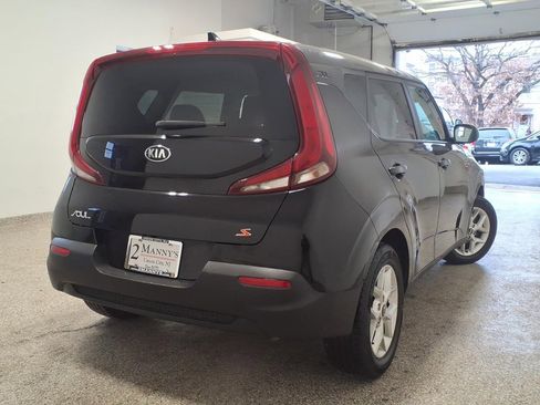 Used 2020 Kia Soul S image 4