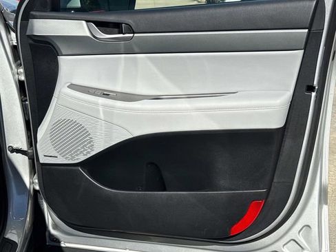 Used 2023 Hyundai Palisade SEL w/ Premium Package image 19