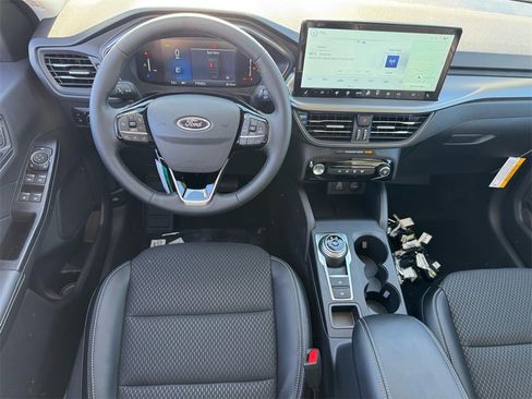 New 2025 Ford Escape Base w/ Class II Trailer Tow Package image 10