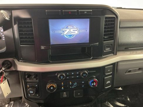 Used 2023 Ford F350 XLT image 18