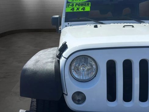 Used 2015 Jeep Wrangler Sport AWD/4WD image 32