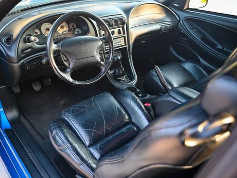 Used 1998 Ford Mustang Cobra RWD image 3