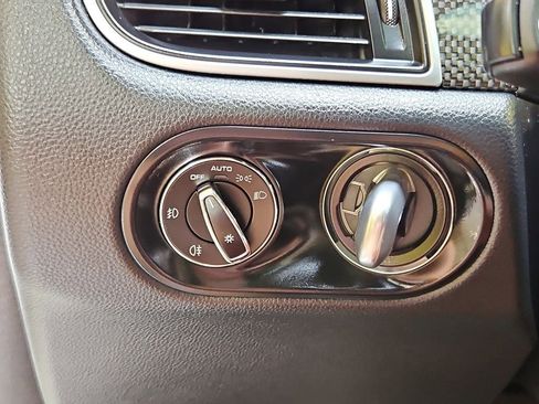 Used 2018 Porsche Macan GTS image 21