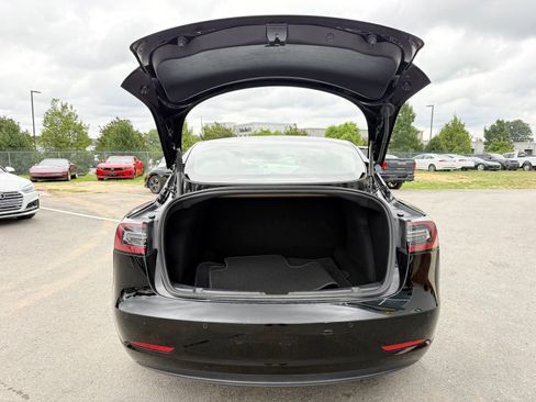 Used 2022 Tesla Model 3 Long Range AWD/4WD image 57