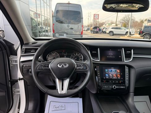 Used 2021 INFINITI QX50 Luxe FWD image 47