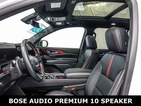 Certified 2024 Chevrolet Traverse RS image 13