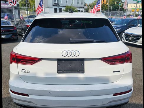 Used 2020 Audi Q3 2.0T Premium w/ Convenience Package image 34