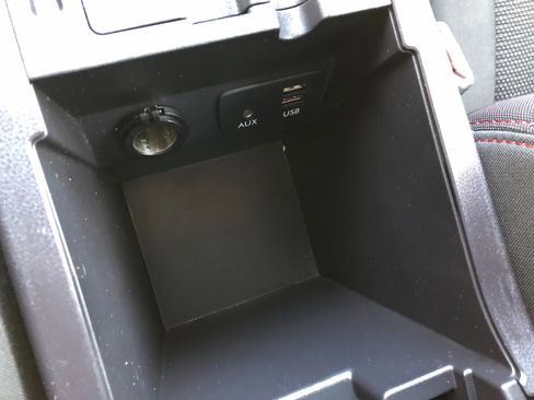 Used 2018 Subaru Impreza 2.0i Sport image 24