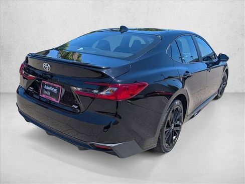 Used 2025 Toyota Camry SE w/ Convenience Package AWD/4WD image 5