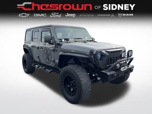 Used 2019 Jeep Wrangler Unlimited Sport S AWD/4WD image 3