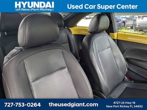 Used 2012 Volkswagen Beetle 2.5 FWD image 6