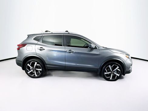 Used 2021 Nissan Rogue Sport SL FWD image 11