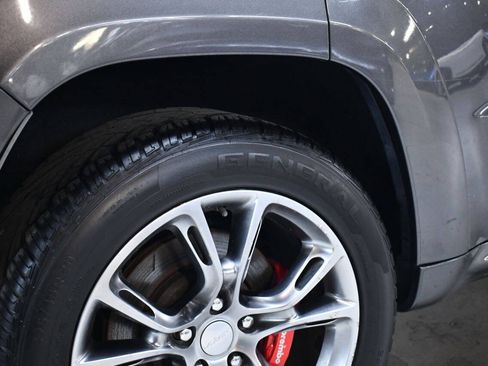 Used 2020 Jeep Grand Cherokee SRT AWD/4WD image 10