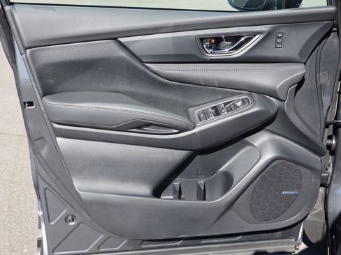 New 2026 Subaru Ascent Limited image 8