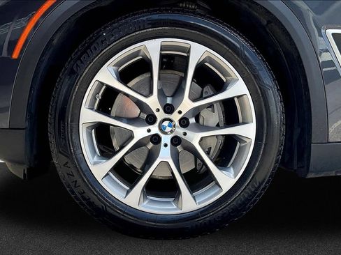 Used 2020 BMW X5 xDrive40i w/ Premium Package AWD/4WD image 33
