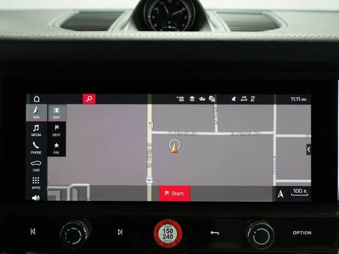 New 2026 Porsche Macan image 20