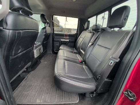 Used 2016 Ford F150 Lariat w/ Equipment Group 502A Luxury AWD/4WD image 30