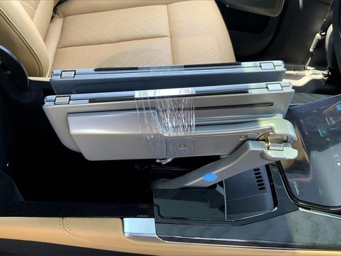 New 2025 Cadillac Escalade IQ Luxury 2 image 22