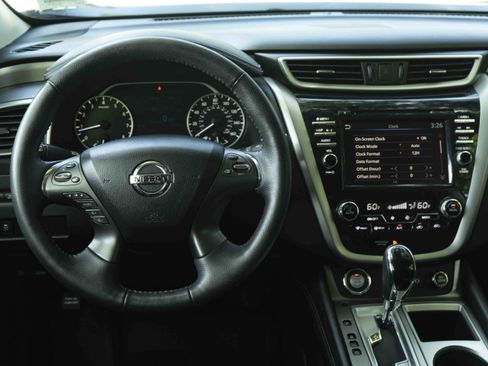 Used 2019 Nissan Murano SV AWD/4WD image 19