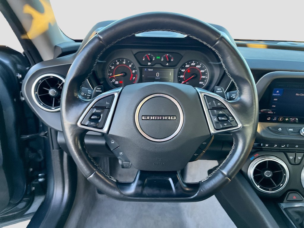 Used 2023 Chevrolet Camaro LT w/ Technology Package RWD image 11
