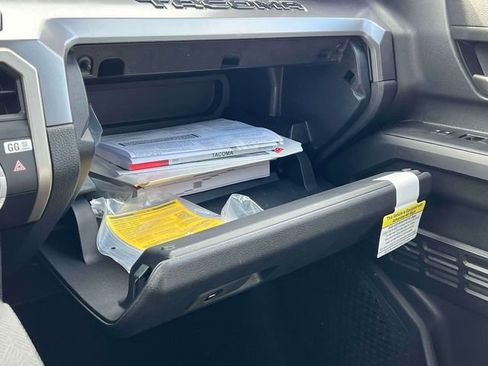 Certified 2025 Toyota Tacoma TRD Off-Road w/ TRD Off Road Upgrade Package image 31