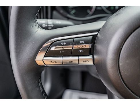 Used 2025 MAZDA CX-50 AWD 2.5 S w/ Preferred Package image 12