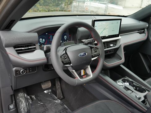 New 2026 Ford Explorer ST w/ Sun And Sound Package AWD/4WD image 4