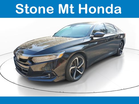 Used 2022 Honda Accord Sport image 3