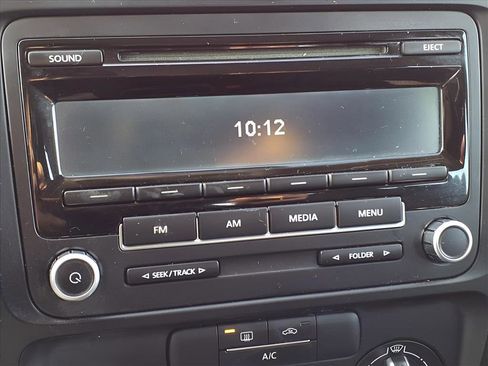 Used 2013 Volkswagen Jetta Sedan image 25